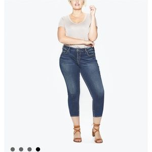 Brand new Silver suki skinny crop jeans